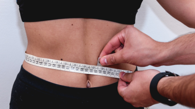 Inghilterra, obesit&agrave; infantile: in arrivo limitazioni sulle vendite di dolci