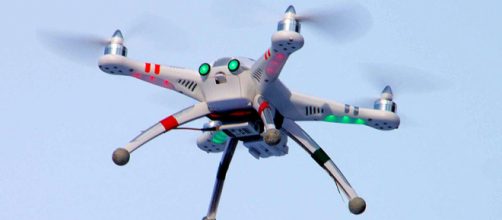 A camera-equipped radio controlled quadcopter (Image courtesy &ndash; Doodybutch, Wikimedia Commons)