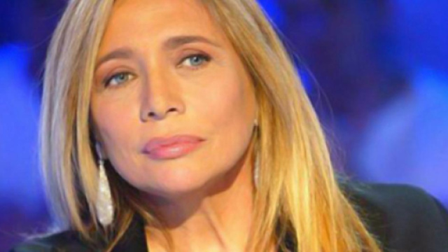 Mara Venier, il messaggio d'affetto per Bettarini Junior.