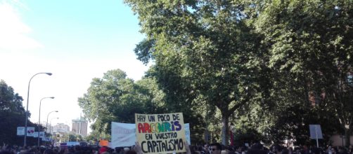 MADRID / Miles de personas se manifiestan en el Orgullo Cr&iacute;tico
