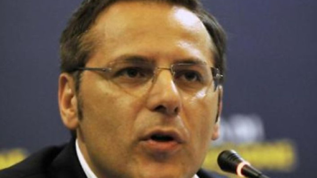 Armando Siri propone di dare Bot e Btp solo alle famiglie italiane