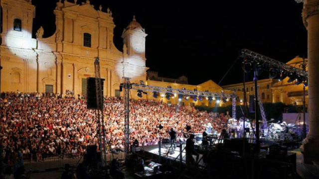 La scalinata della Cattedrale esclusiva location di eventi