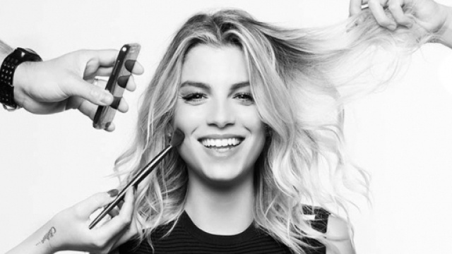 Emma Marrone torner&agrave; negli stadi nel 2019, Vasco Rossi osserva attentamente