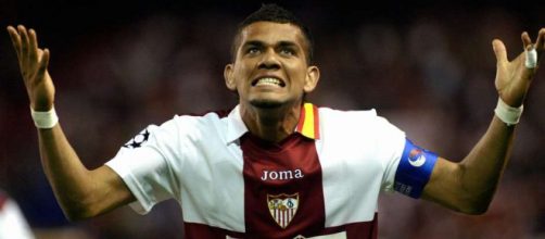 Dani Alves ofrecido al Sevilla por el PSG