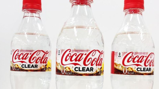 Coca-Cola, in Giappone sbarca la nuova versione clear: la bibita incolore