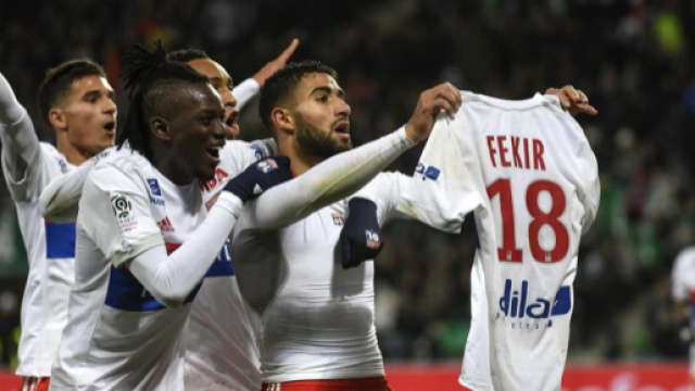 La haute direction de l'OL tarde &agrave; accepter la vente de Nabil F&eacute;kir, l'actuel meilleur &eacute;l&eacute;ment des Gones.