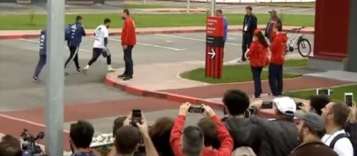 Messi provoca algarab&iacute;a en Rusia en una pr&aacute;ctica abierta de la FIFA