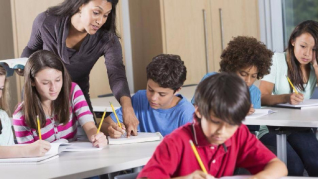 Brutti voti? Gli studiosi guidano il genitore