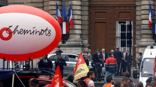 Le S&eacute;nat s'appr&ecirc;te &agrave; voter la r&eacute;forme de la SNCF