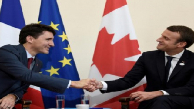 Emmanuel Macron rencontre le Premier ministre canadien avant le G7