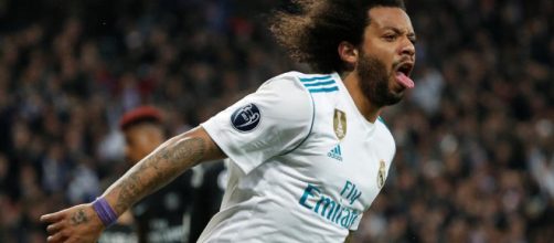 El lateral brasile&ntilde;o afirma que neymar tiene &ldquo;las puertas abiertas&rdquo; en el club