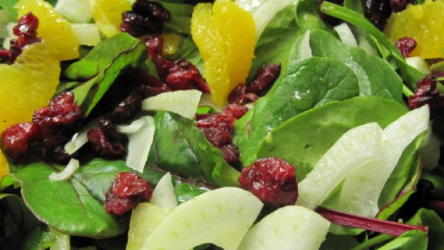 Ritirata insalata mista bio da Italia e Germania per rischio salmonella