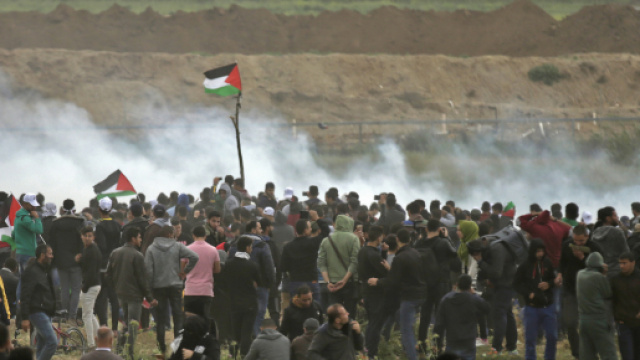 Rassemblement de Palestinien &agrave; la fronti&egrave;re isra&eacute;lienne.