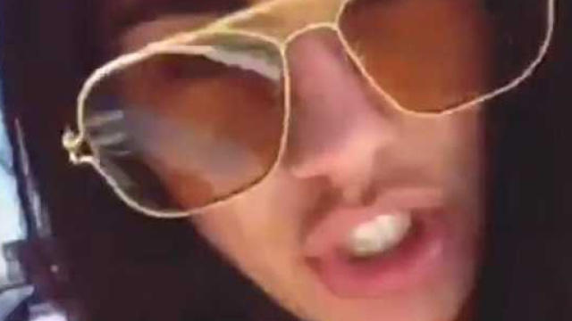 Giulia De Lellis offende i fan su instagram