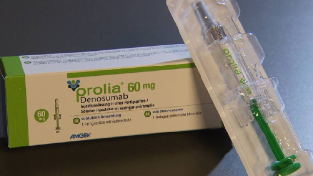 Prolia, il farmaco finisce sotto accusa per i suoi effetti dopo la sospensione della cura