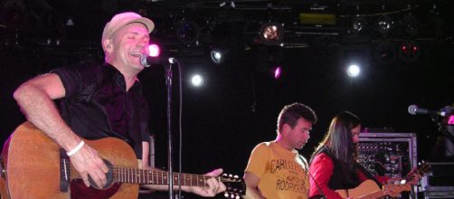 The iconic Canadian band Tragically Hip has teamed up with Up Cannabis to grow and sell pot. [Image: Kim Pardi - Wikimedia Commons]