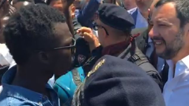 Salvini in visita a San Ferdinando, in provincia di Reggio Calabria