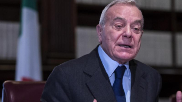 Gianni Letta racconta la sua biografia al Premio Agol a Roma
