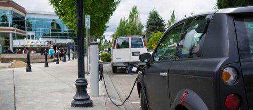 A charging station for electric cars in Hillsboro, Oregon (Image source &ndash; Visitor7, Wikimedia Commons)