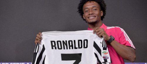 Juventus: Juan Guillermo Cuadrado le cede el dorsal siete a Cristiano Ronaldo