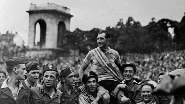 Gino Bartali, 104 anni dalla nascita di una la leggenda