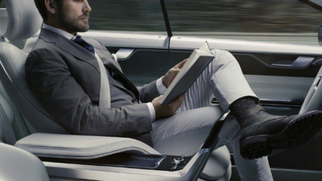 Guida autonoma o guida assistita? La linea dei 66 km orari - arval.it