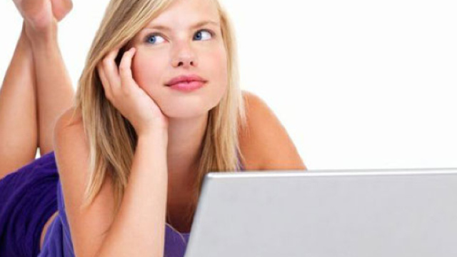 Scafati, organizza incontro su chat erotica: si presenta la cognata