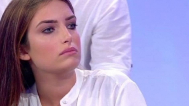 Uomini e Donne: Nilufar critica Oronzo