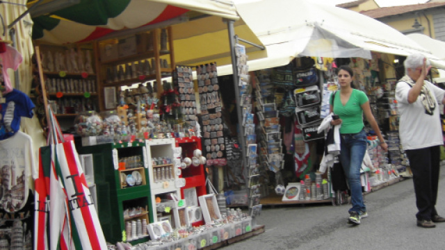 Nella foto piazza Manin, luogo dove si &egrave; consumata l'aggressione - fonte della foto: wikimedia.org