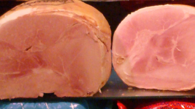 Prosciutto cotto, rischio listeria (Ph. Wikimedia Commons - phototram).