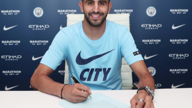 Riyad Mahrez &egrave; ufficialmente un nuovo calciatore del Manchester City