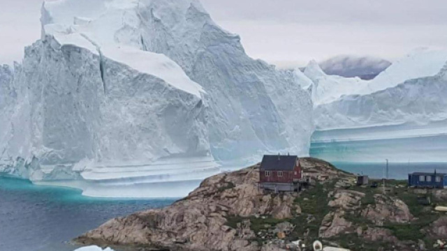 L'iceberg arenato nella Baia di Baffin, Groenlandia
