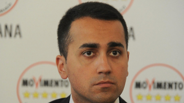 Dl dignit&agrave;: scontro tra Di Maio e Padoan