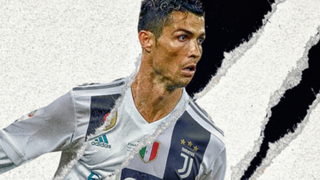 La nuova pelle di "CR7", &egrave; di colore bianco e nero.