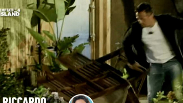 Temptation Island: Riccardo Guarnieri va su tutte le furie