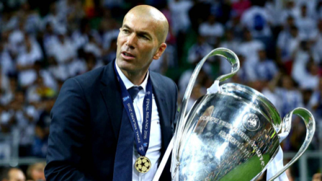 Zin&eacute;dine Zidane, une carri&egrave;re hors norme - Image 28 sur 32 ... - 20minutes.fr
