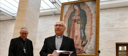 CHILE / La iglesia cat&oacute;lica reeval&uacute;a el protocolo de denuncia en casos de pederastia