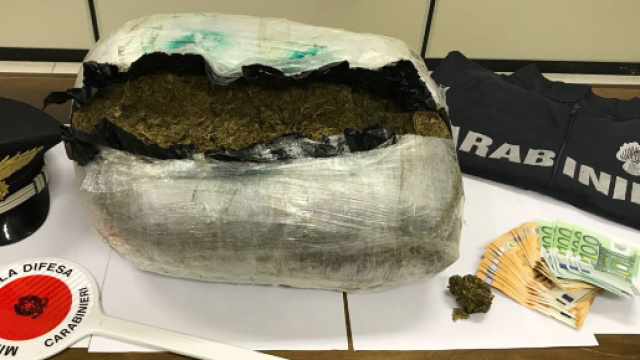 Brindisi: 15 arresti per spaccio di droga.