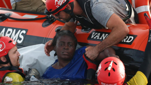 Open Arms verso la Spagna: dopo le accuse di Salvini, l'Italia non &egrave; un posto sicuro