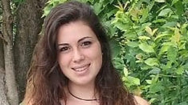 Eleonora mor&igrave; dopo aver rifiutato la chemio: a processo i genitori | repubblica.it