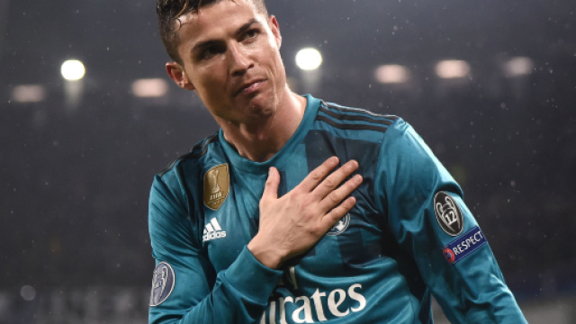 Juventus, &egrave; CR7 mania. Intanto lui &egrave; in Cina