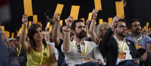 ERC advierte a S&aacute;nchez que no olvidar&aacute; el 1-O y que el di&aacute;logo debe ser sin condiciones