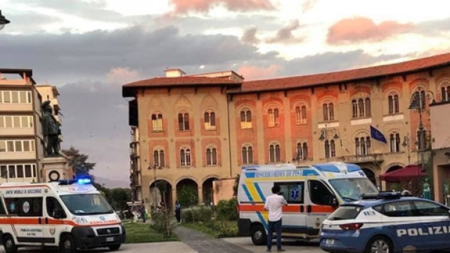 Nella foto piazza Vittorio Emanuele II, il luogo dove si &egrave; svolta la rissa tra gli oltre venti uomini.