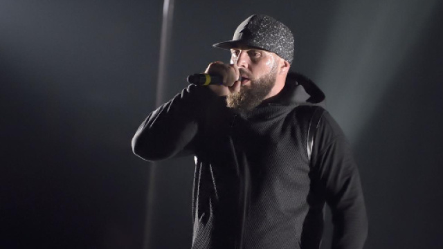 Le rappeur fran&ccedil;ais M&eacute;dine est reconnu pour son rap consicent.