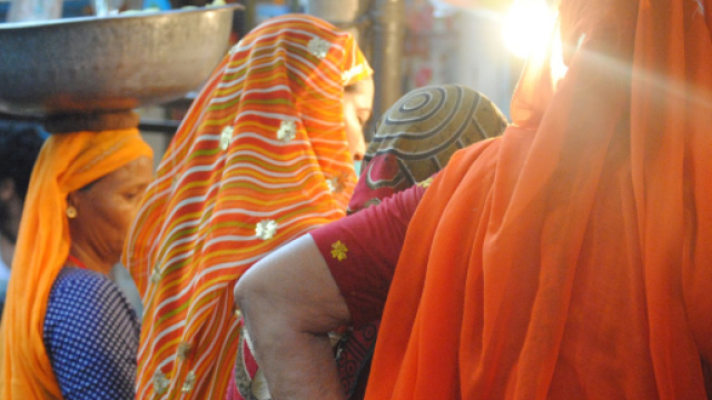 India, 15enne stuprata dal fratello abortisce e viene condannata.