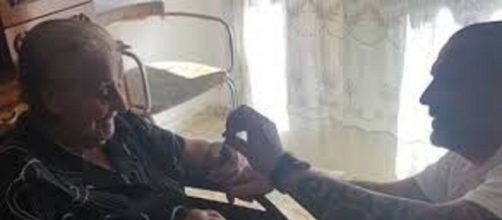 NAVACERRADA / Eulalia, la abuela de 98 a&ntilde;os, recupera su casa 'okupada'