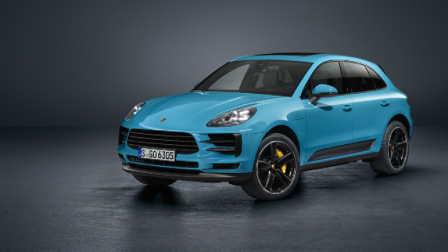 Come cambia il frontale della nuova Porsche Macan