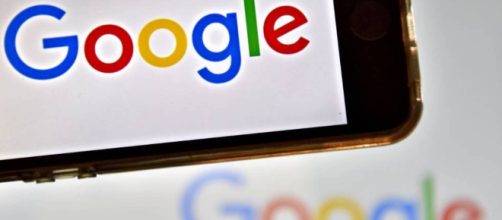 Microsoft, Google, Apple y Amazon est&aacute;n desarrollando asistentes de voz que compiten por conquistar el mercado.