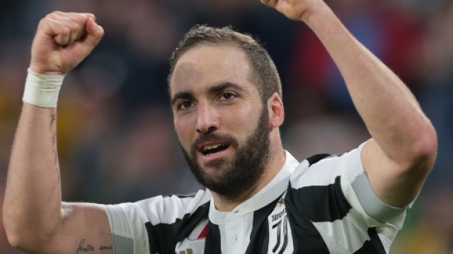 Juventus, Higuain deve scegliere il suo futuro