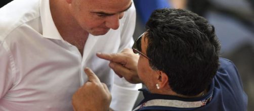 Diego Maradona se disculpa con la FIFA tras sus comentarios del arbitraje